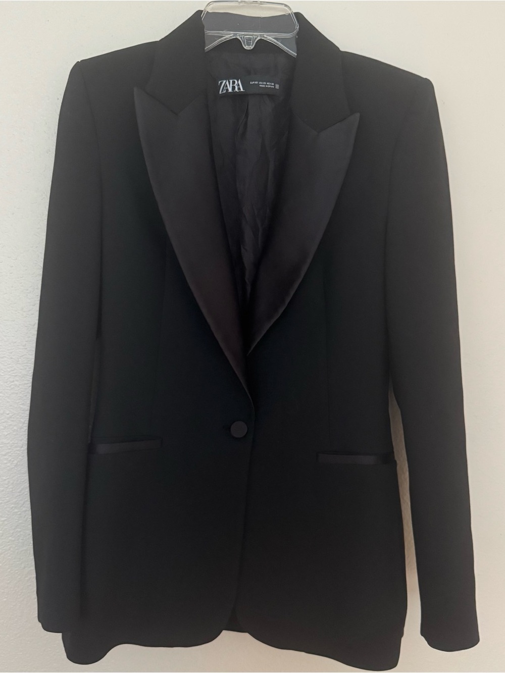 Zara Women's Tuxedo Blazer Jacket Black Satin Peak Lapel Size XS Tailored Formal
